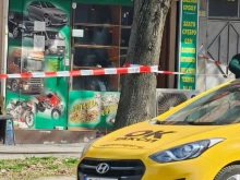 Двама въоръжени мъже са задигнали пари и златни накити от обраната заложна къща в Благоевград 