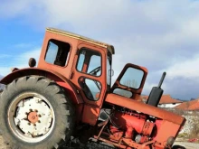 Мъж открадна трактор в Софийско, селскостопанската машина е намерена