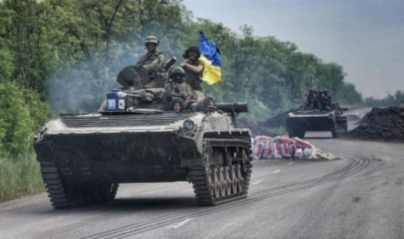 Политолог: Не очаквам български войски да бъдат въвлечени в конфликта в Украйна