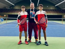 Българи стартираха с победа на супер силен тенис турнир за подрастващи