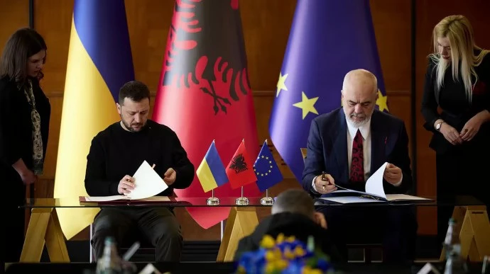 Украйна и Албания подписаха споразумение за приятелство и сътрудничество