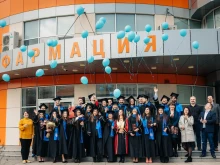 Третият випуск магистър-фармацевти се дипломира в Медицински университет – Плевен