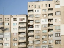 Безлихвен заем за ремонт на жилище, но само за някои