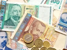 Икономист: Абсурдна лъжа е, че животът ще поскъпне и хората ще обеднеят след влизането в еврозоната