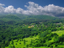 Едно от най-уникалните места в света се намира на 27 км от Пловдив