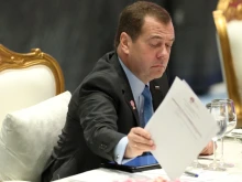На съвещание на ВПК: Медведев прочете телеграма на Сталин от 1941 година с "последно предупреждение"