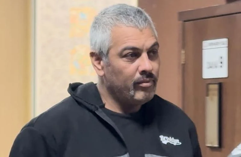 Делото за тройното убийство в Рогош отново не започна, порязаха роднините