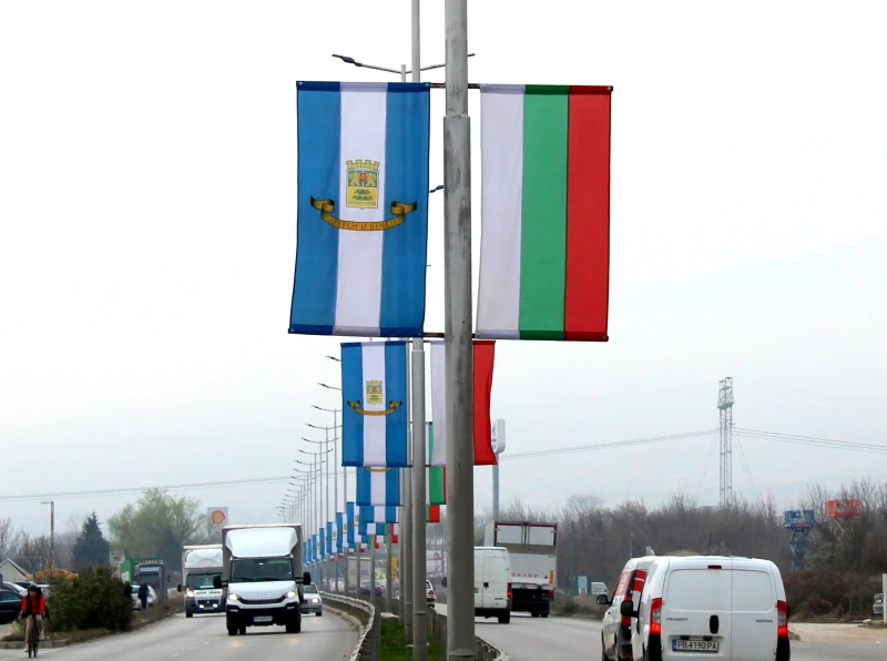 За 3 март - 400 нови знамена в Пловдив