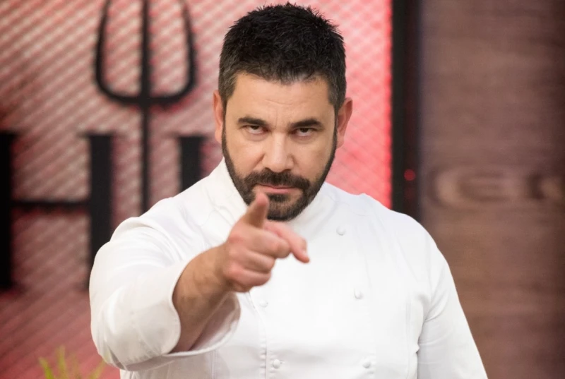Жените в Hells' Kitchen ядосаха шеф Виктор Ангелов