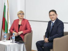 Президентът на Словения разказа в Пловдив за едно от най-трудните решения в живота си