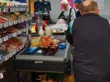 "Активни потребители": С пълна сила продължава порочната практика в магазините, при която на щанда цената е една, а на касата различна