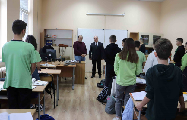 TD Две емблематични русенски училища отбелязват годишнина от създаването сиСредно училище Христо Ботев