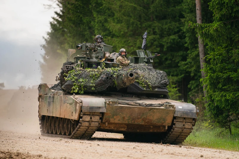 Два удара с "Пираня" са били нужни за унищожаването на първия Abrams в Украйна