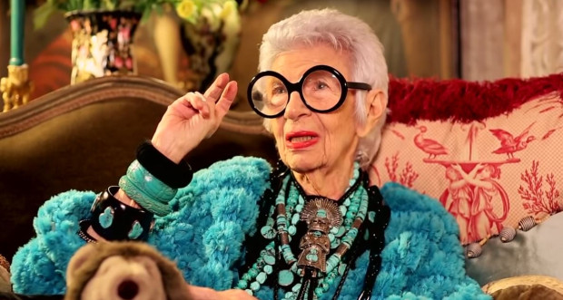 На 102 години почина Айрис Апфел  експерт по текстил интериорен дизайнер и модна