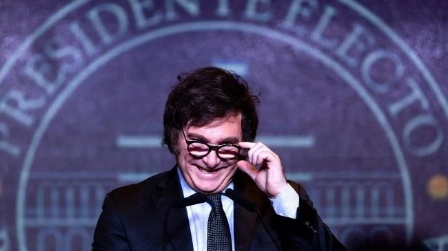 Президентът на Аржентина обяви закриването на единствената национална информационна агенция