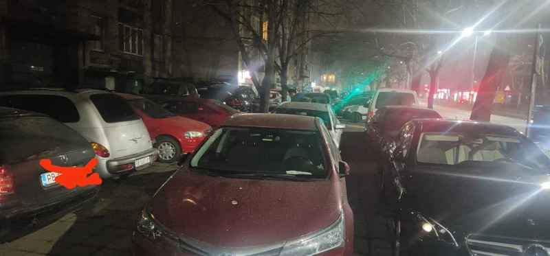 Този паркинг в "Кючука" се превърна в истинска загадка, досега няма нарязани гуми и вдигнати чистачки