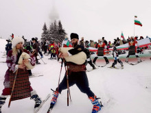 В Пампорово ще се проведе Голямото ски спускане с народни носии и знамена в чест на 3-ти март