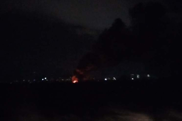 Голям пожар избухна близо до летище София