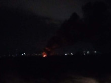 Голям пожар избухна близо до летище София