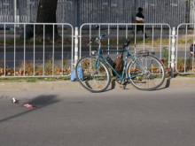 Блъснаха велосипедист на кръгово в Пловдив