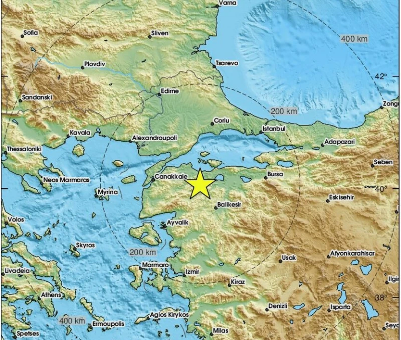 Земетресение с магнитуд 4,8 разтърси Западна Турция
