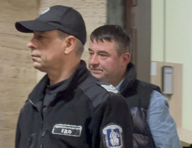 Бившият полицай, убил баба си, бил разбран човек с лошо пиянство