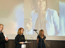 Кметът на Казанлък Галина Стоянова е отличена с наградата "Жена лидер в местната власт"