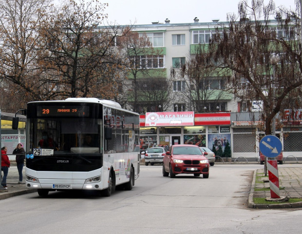 TD Движението на пътни превозни средства по ул Солунска в участъка