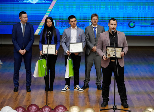 Жак Семизов от Икономически университет – Варна спечели националния приз