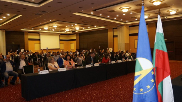 Председатели на общински съвети от цялата страна се събират в Пловдив