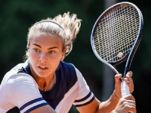 Българка отпадна на полуфиналите на силен тенис турнир за подрастващи