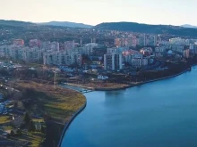 Даде 450 евро за квадрат в луксозна кооперация, сега го продава за 850 евро