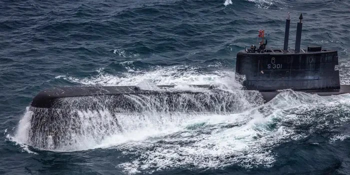 НАТО репетира преследването на вражески подводници в северните райони на Европа