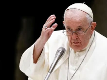 Папа Франциск: Украйна трябва да има смелостта на бялото знаме