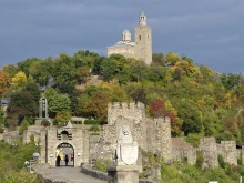 Електромобил ще извозва трудноподвижните туристи на крепостта Царевец