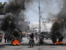 Извънредно положение в Хаити: Премиерът Ариел Хенри подаде оставка след преговори в Ямайка