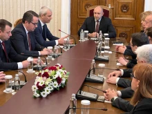 Радев и Костадинов влязоха в спор за референдума за лева: Ще ви призова да не надъхвате привърженици си за вина на президентството