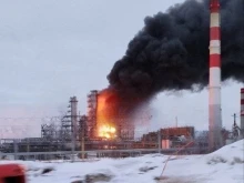 Reuters: Производството в една от най-големите петролни рафинерии на "Лукойл" в Русия е спряно