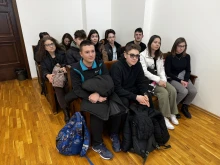 Десетокласници от Хасково се запознаха с видеоконферентните връзки и разпознаването на лице в досъдебна фаза