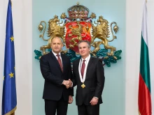 Румен Радев удостои посланика на Кралство Испания с орден "Мадарски конник" първа степен