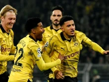 Борусия Дортмунд води на ПСВ на полувремето в Шампионска лига