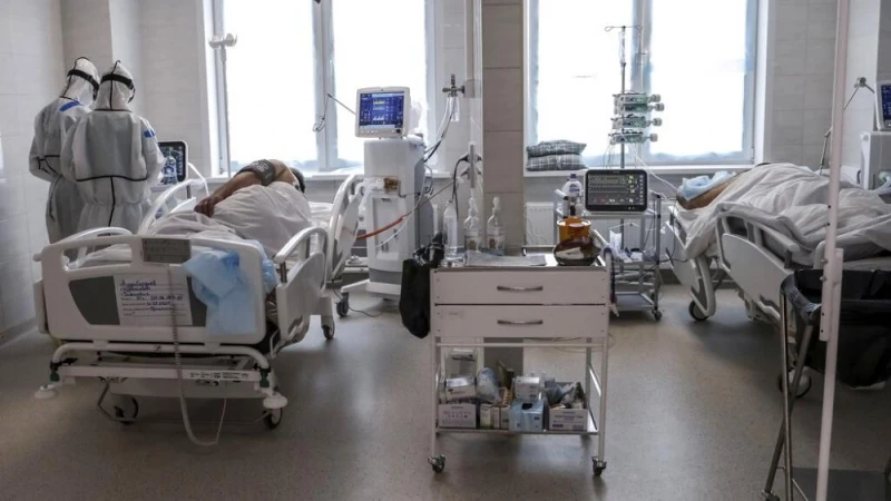 COVID-19: Един човек загуби битката с болестта, 154 остават в болница