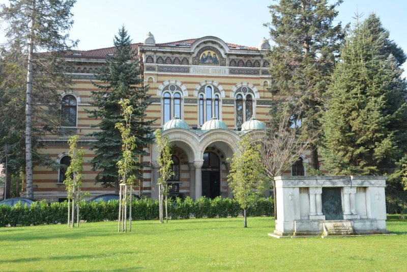 Извънредно заседание на Светия Синод днес
