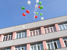 Изхранването на учениците от ОУ "Райна Княгиня" в Пловдив пак влиза на сесия