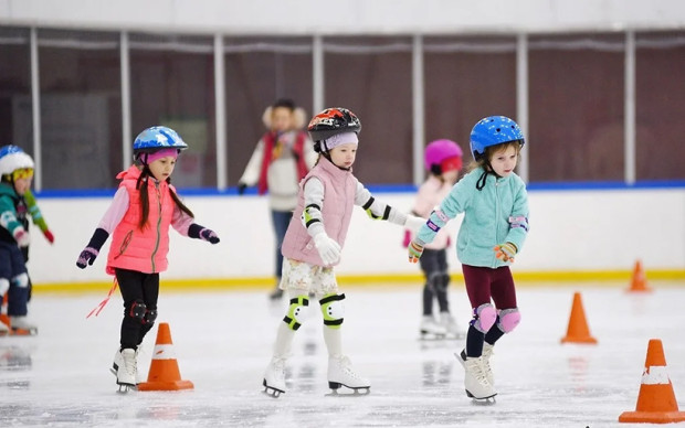 Записването за начално обучение по ледени спортове за деца започва