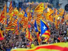 Каталуния отива на предсрочни регионални избори и усложнява политическата ситуация в Мадрид