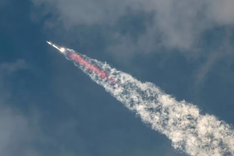 Starship избухна отново – но в края на полета