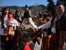Момчиловци кани на Тодоровден с народни носии, парад на конете и атрактивни конни състезания