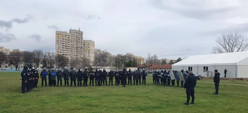 В Пловдив: За първи път обучение на 70 полицаи при извънредни операции