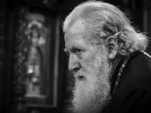 Цял живот патриарх Неофит работи усилено по възстановяването на много църкви
